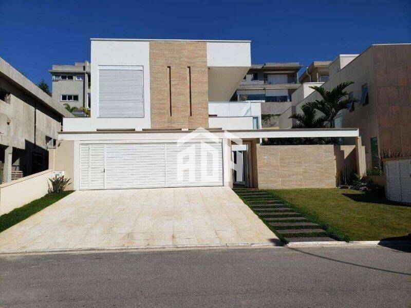 Casa para alugar com 3 quartos, 471m² - Foto 2