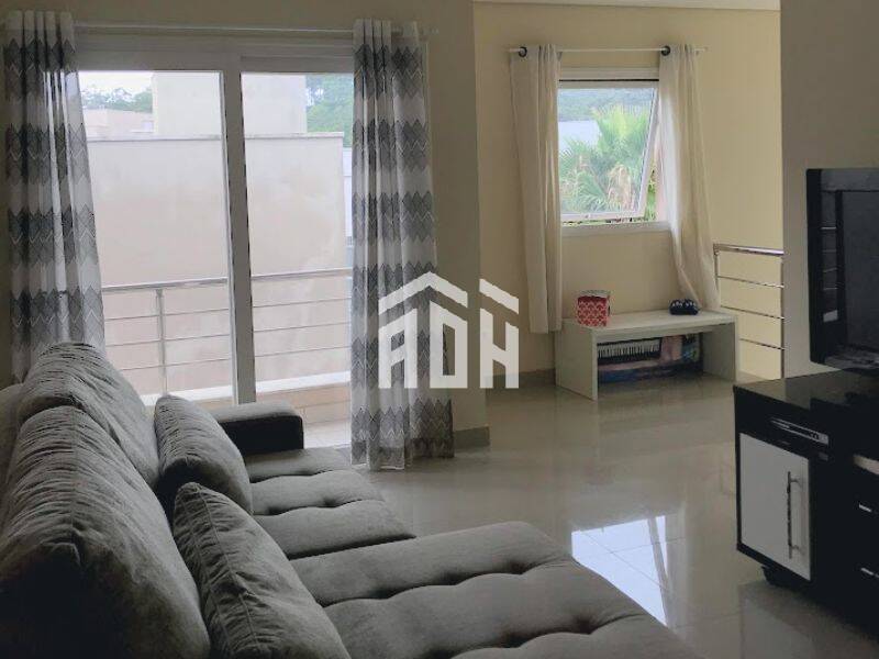 Casa à venda com 3 quartos, 420m² - Foto 6