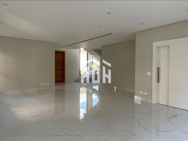 Casa à venda com 4 quartos, 438m² - Foto 3