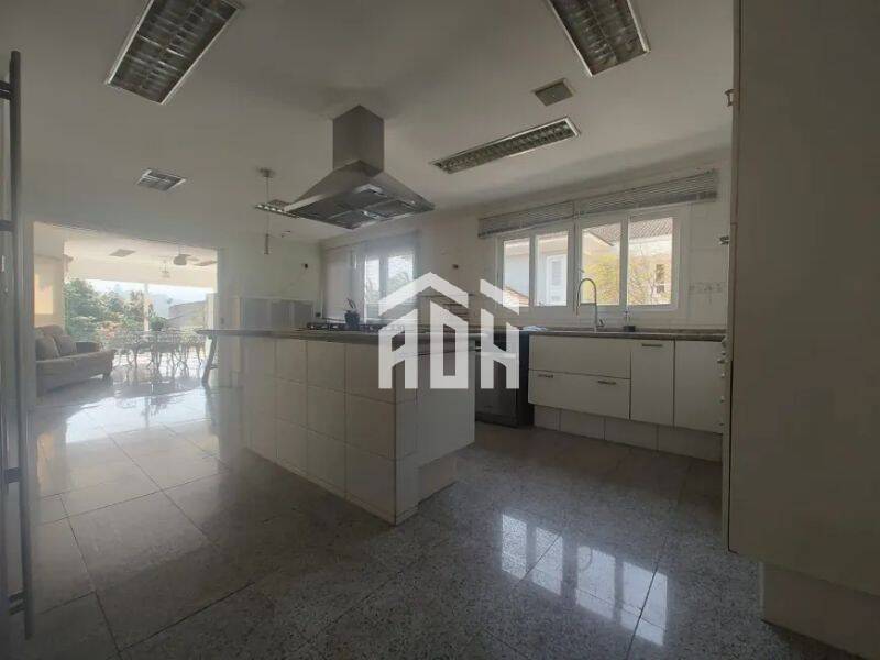 Casa para alugar com 4 quartos, 620m² - Foto 5