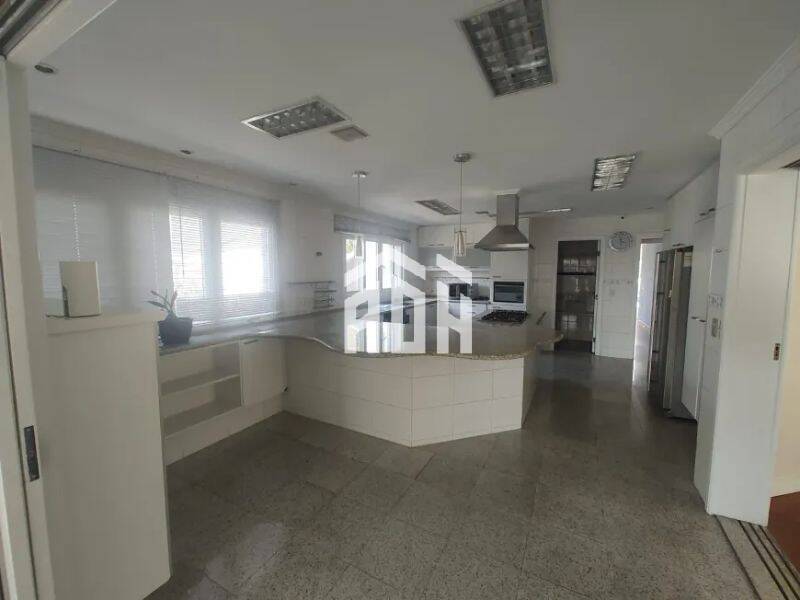 Casa para alugar com 4 quartos, 620m² - Foto 6