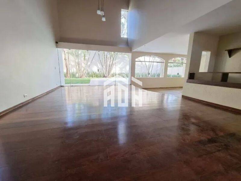 Casa à venda com 3 quartos, 350m² - Foto 3