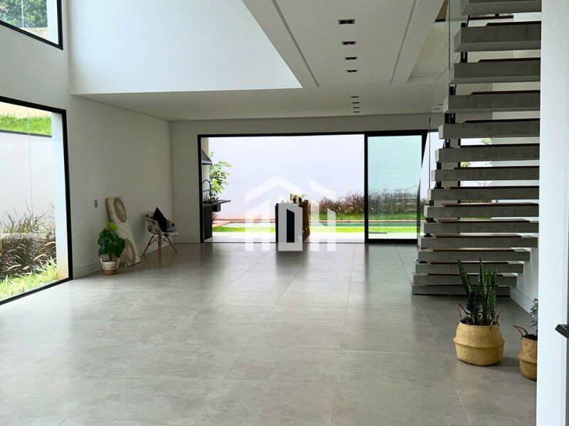 Casa à venda com 4 quartos, 465m² - Foto 7