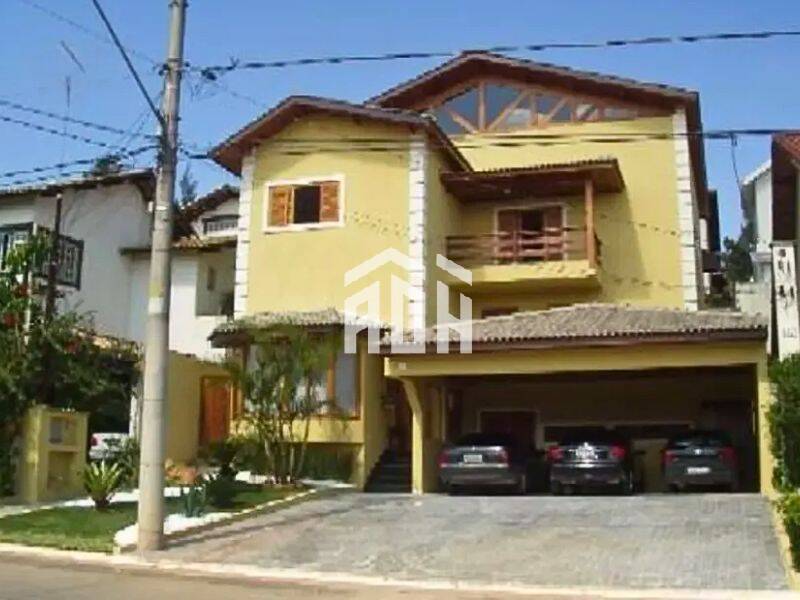 Casa à venda com 4 quartos, 352m² - Foto 1