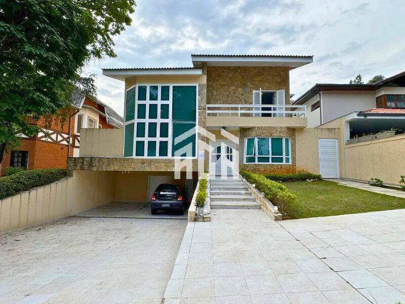 Casa à venda com 4 quartos, 600m² - Foto 1