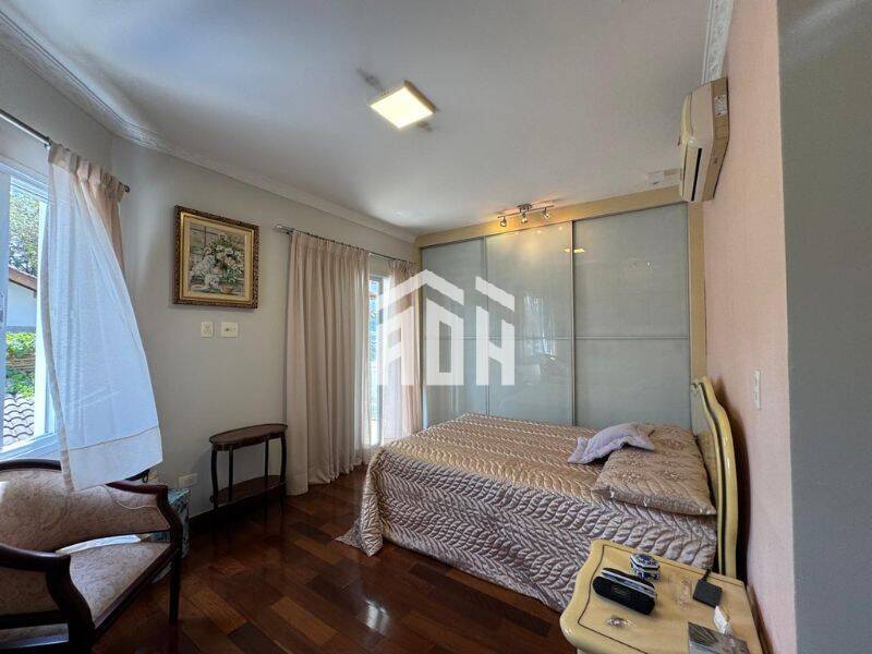 Casa à venda e aluguel com 4 quartos, 390m² - Foto 12