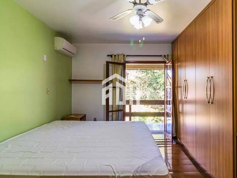 Casa à venda com 4 quartos, 400m² - Foto 12