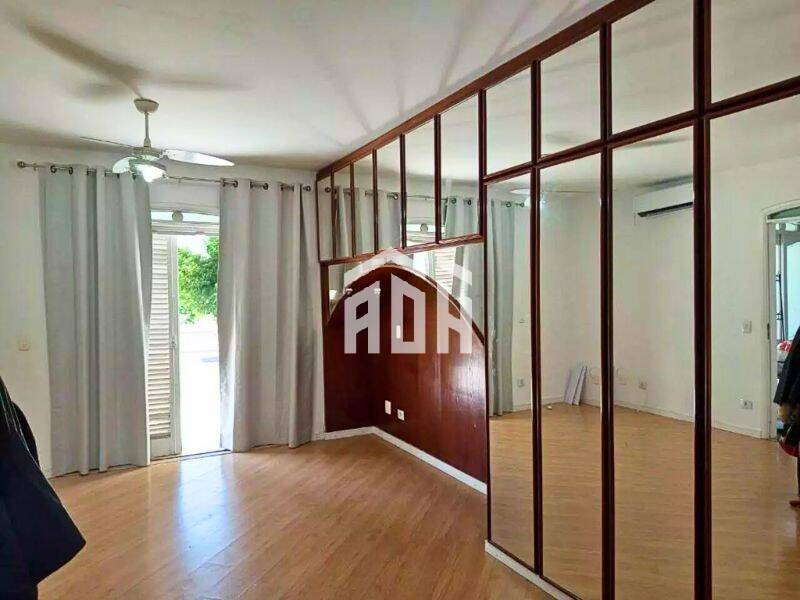 Casa para alugar com 4 quartos, 336m² - Foto 6