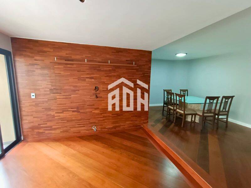 Apartamento para alugar com 3 quartos, 168m² - Foto 1