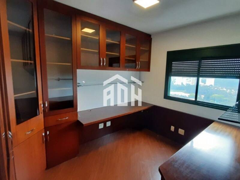 Apartamento para alugar com 2 quartos, 98m² - Foto 3