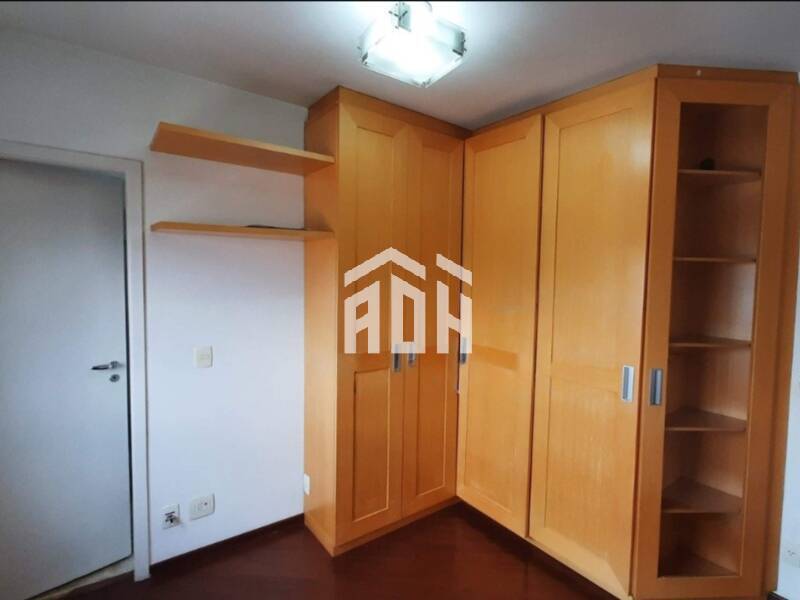 Apartamento para alugar com 2 quartos, 98m² - Foto 5