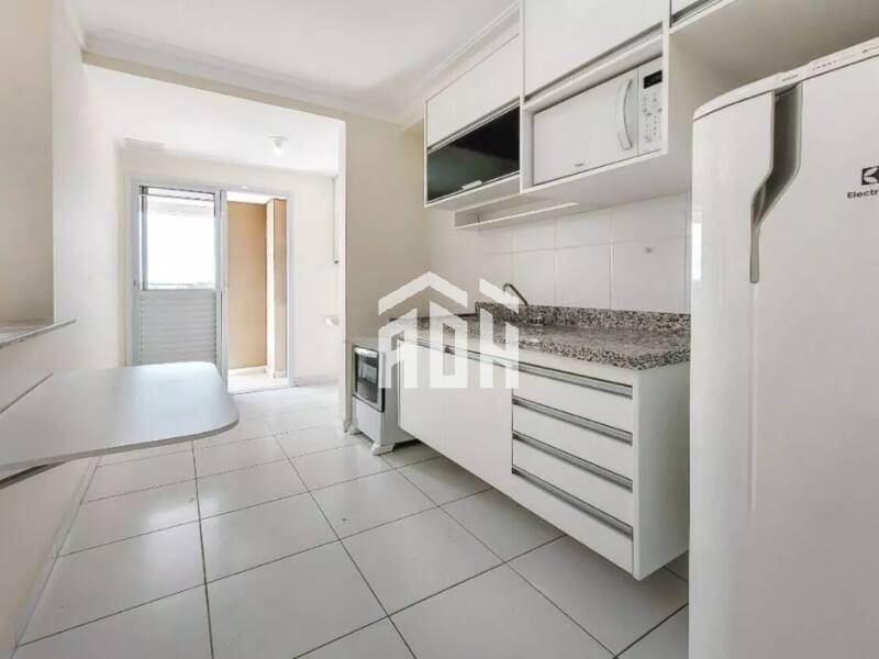 Apartamento para alugar com 3 quartos, 73m² - Foto 3