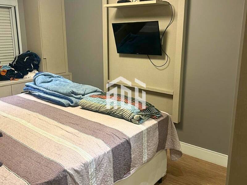 Apartamento à venda com 2 quartos, 66m² - Foto 3