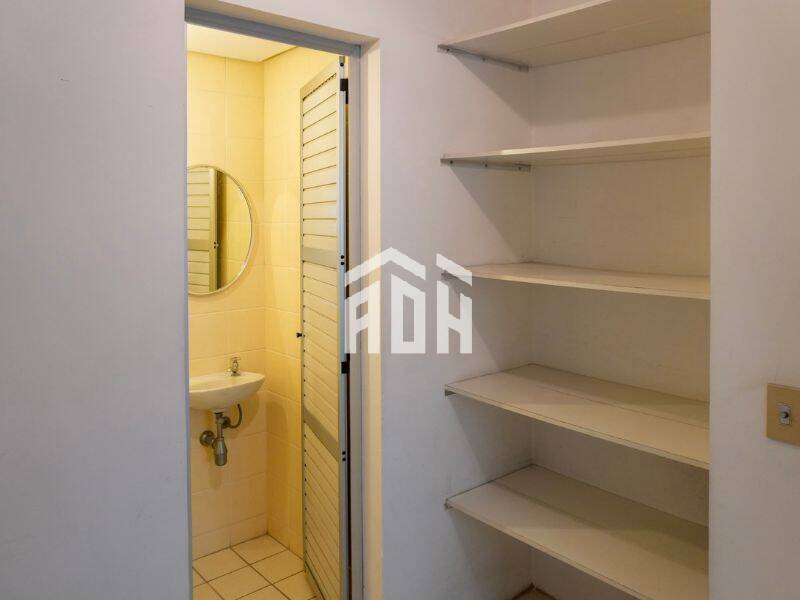 Apartamento à venda com 3 quartos, 160m² - Foto 8