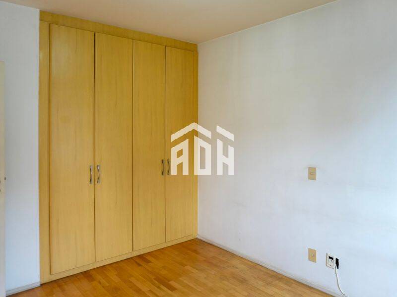 Apartamento à venda com 3 quartos, 160m² - Foto 16