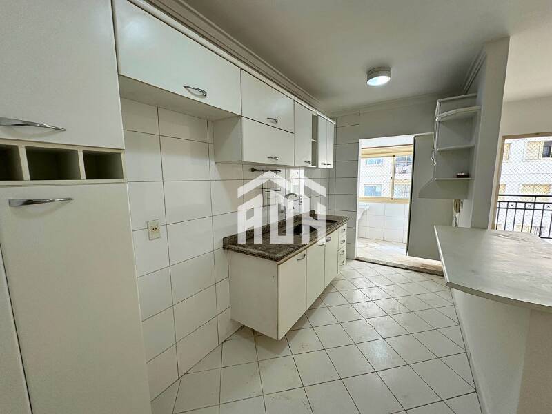 Apartamento para alugar com 3 quartos, 84m² - Foto 5