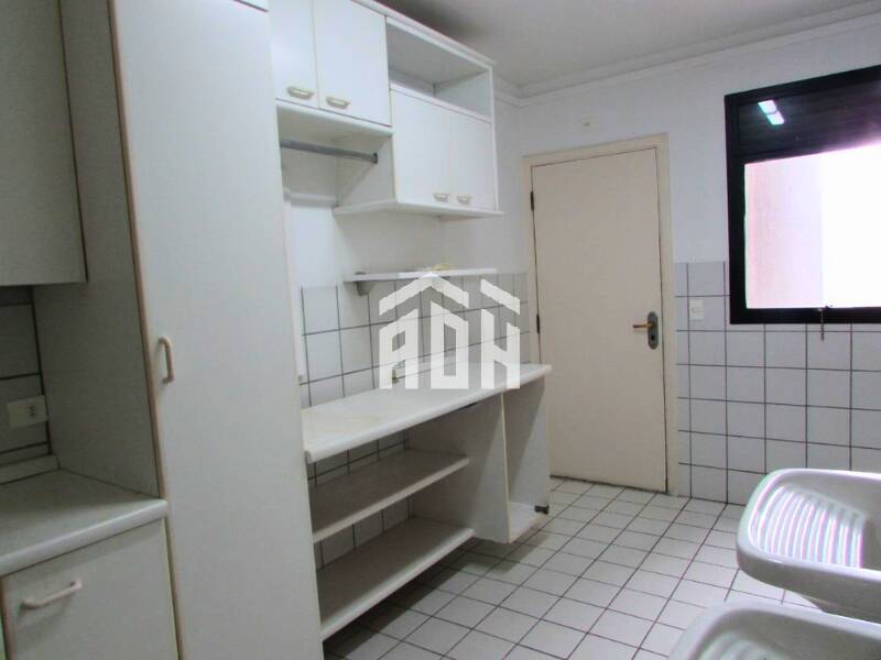 Apartamento à venda e aluguel, 300m² - Foto 13