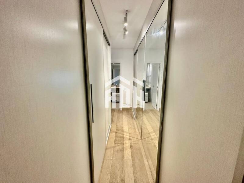 Apartamento à venda com 3 quartos, 202m² - Foto 18