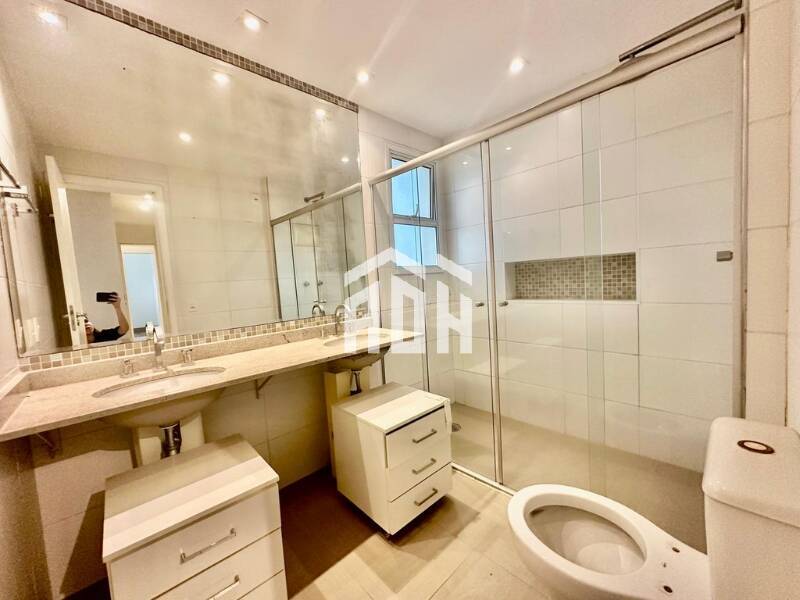 Apartamento à venda com 3 quartos, 202m² - Foto 17